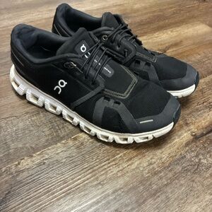 On Running Men's Black Athletic Shoes Size 8